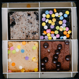 Celebration Blondie Box (24 Bite-Size Pieces)